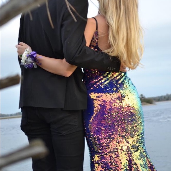 Prom Dress/ formal dress - Picture 2 of 4